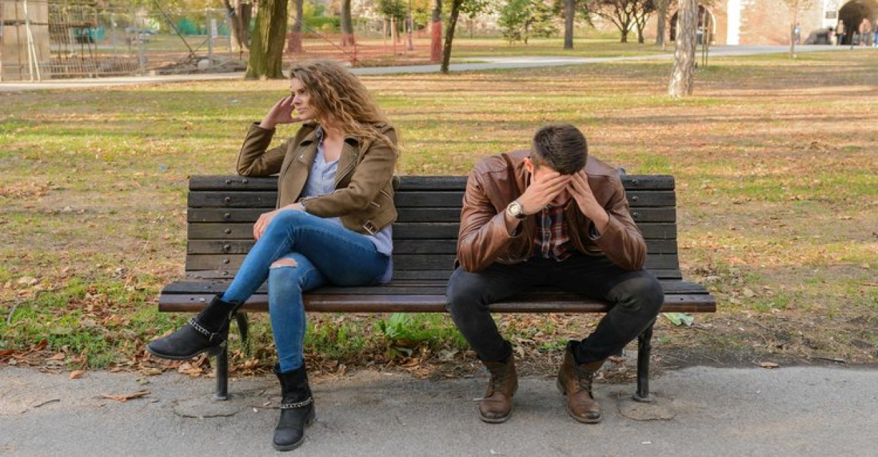 বিষাক্ত সম্পর্কে আছেন না তো?