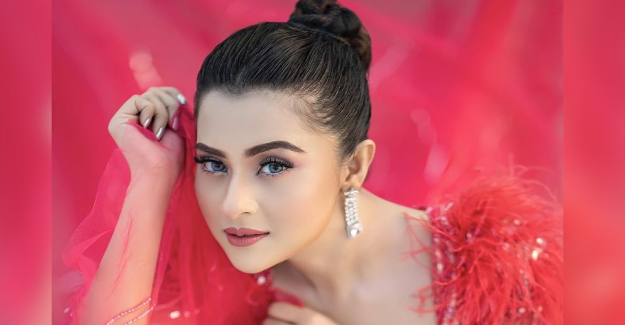 প্রথমবার মিউজিক ভিডিওতে বুবলী