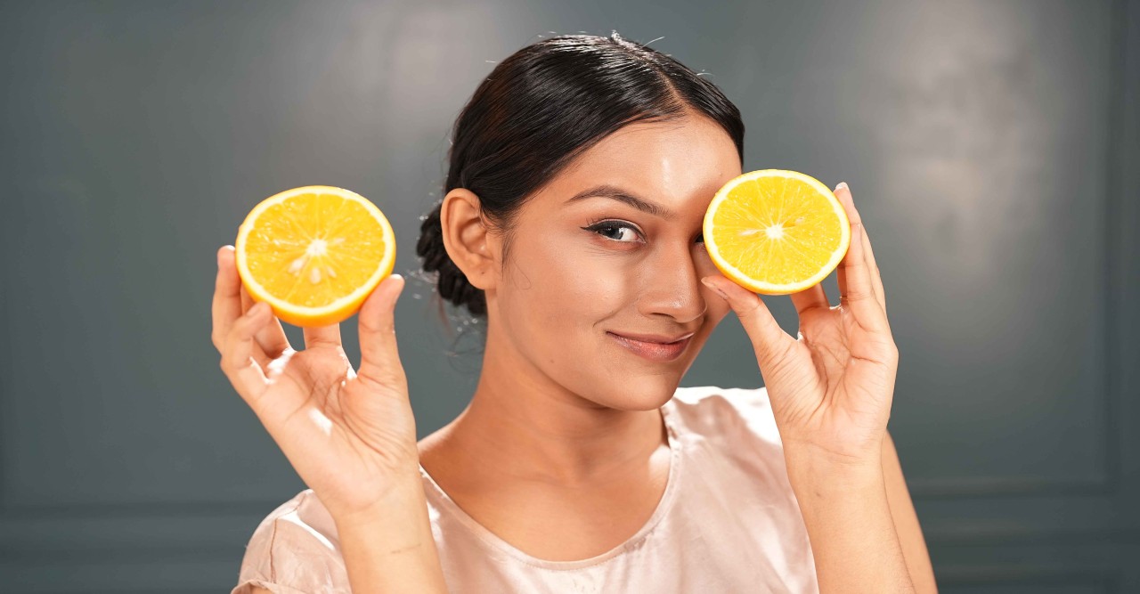 মুখ ও হাত থেকে রোদে পোড়া দাগ দূর করার ৭ উপায়