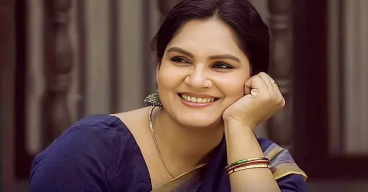 অশ্লীল স্লোগানে শাহনাজ খুশির ক্ষোভ