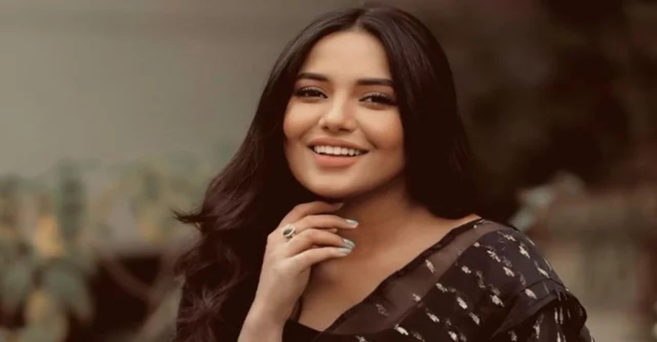 ‘আমাকে নিয়ে মিথ্যা খবর ছড়ানো হচ্ছে’